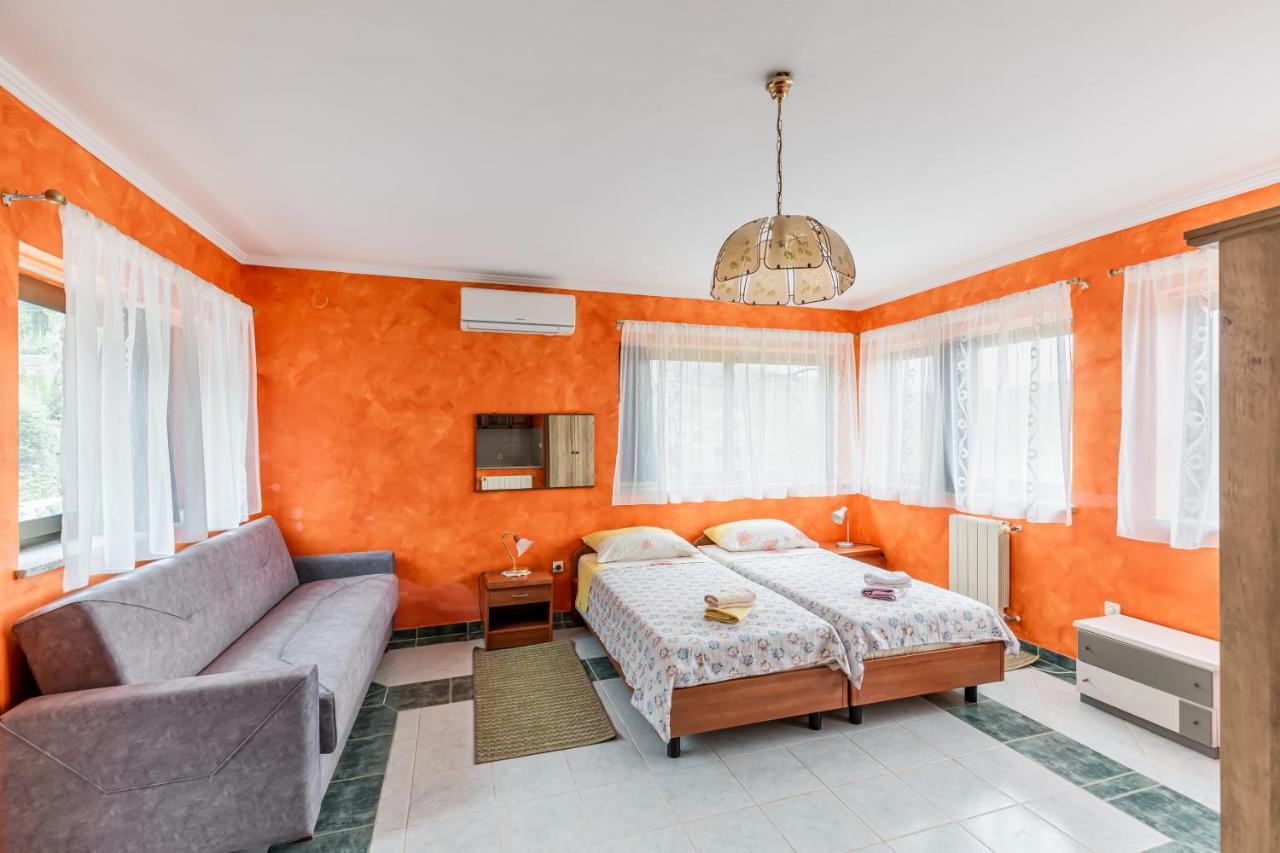 Apartments With A Parking Space Brsec, Opatija - 7796 Martina Exterior foto